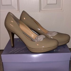 Tan Marc Fisher Heels